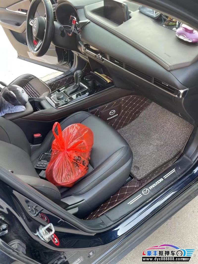 21年马自达CX-3轿车抵押车出售