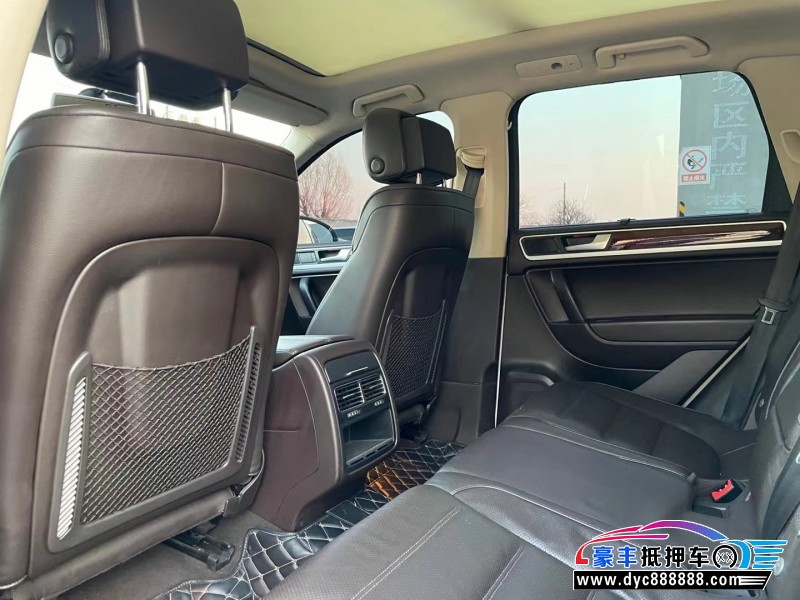 14年大众途锐SUV抵押车出售