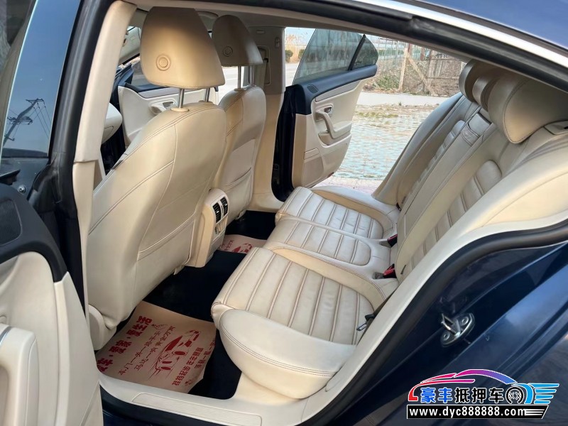 11年大众CC轿车抵押车出售