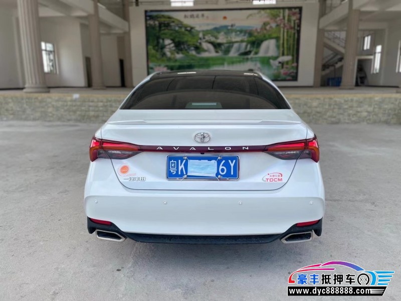 22年丰田亚洲龙轿车抵押车出售