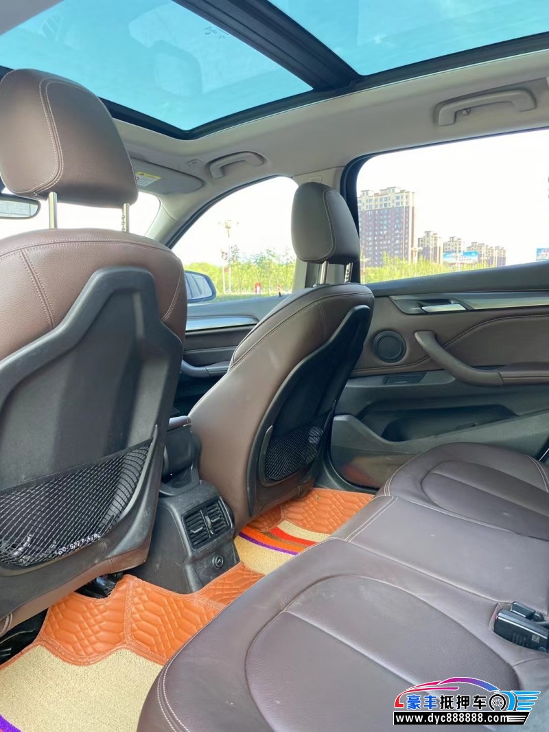 18年宝马X1轿车抵押车出售