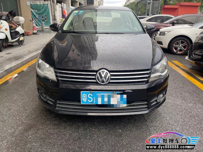 14年大众宝来轿车抵押车出售