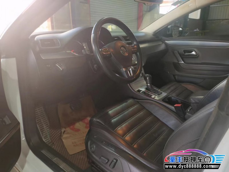 14年大众CC轿车抵押车出售