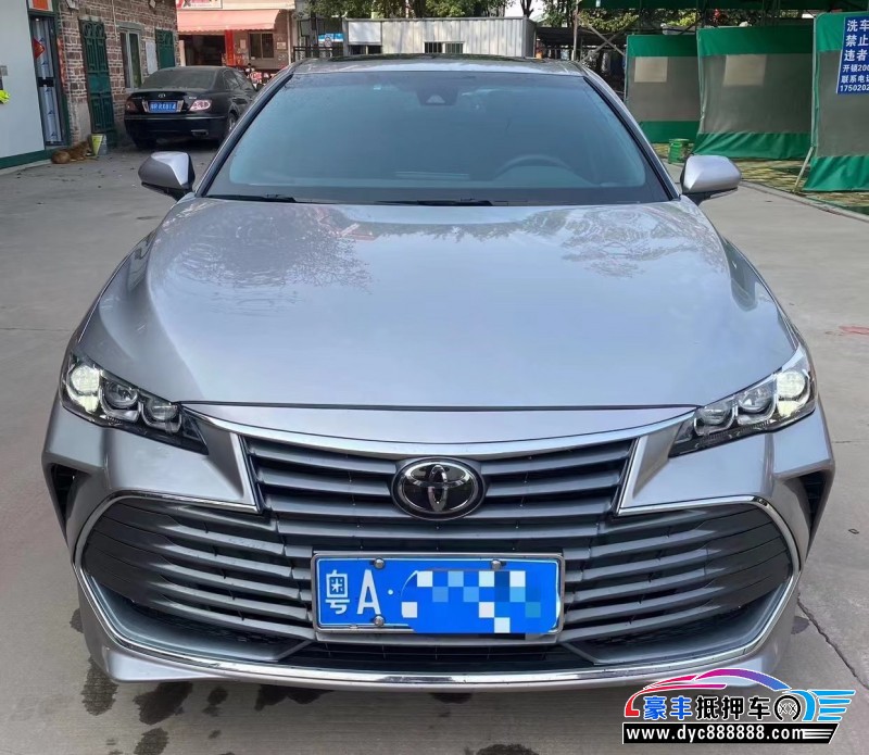 20年丰田亚洲龙轿车抵押车出售