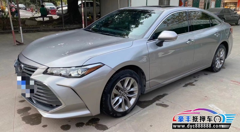 20年丰田亚洲龙轿车抵押车出售