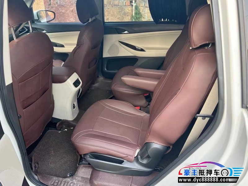 18年别克别克GL6SUV抵押车出售