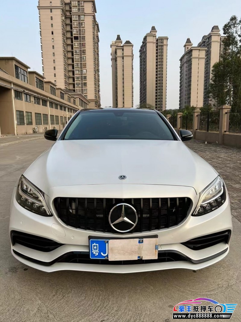 21年奔驰C轿车抵押车出售
