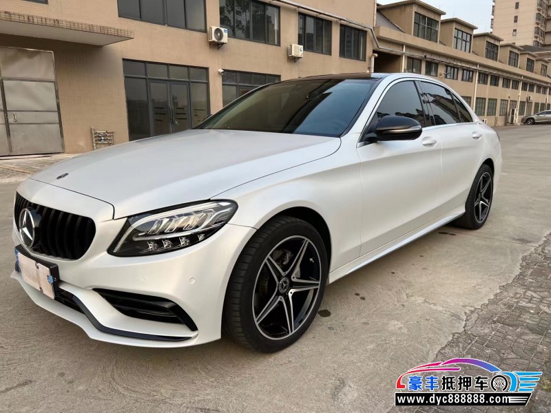 21年奔驰C轿车抵押车出售