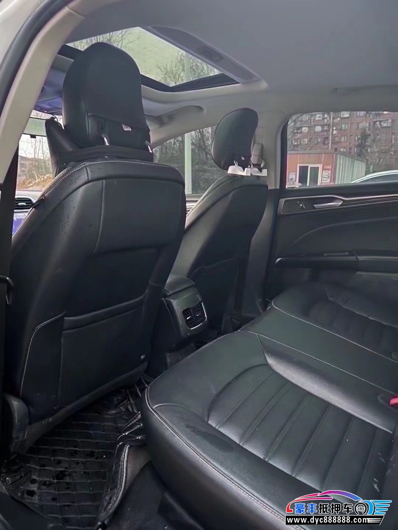 20年福特蒙迪欧轿车抵押车出售