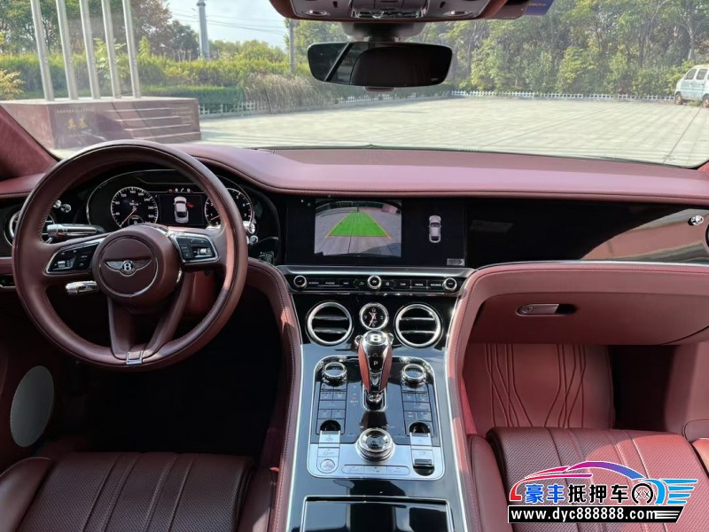 21年宾利欧陆轿车抵押车出售