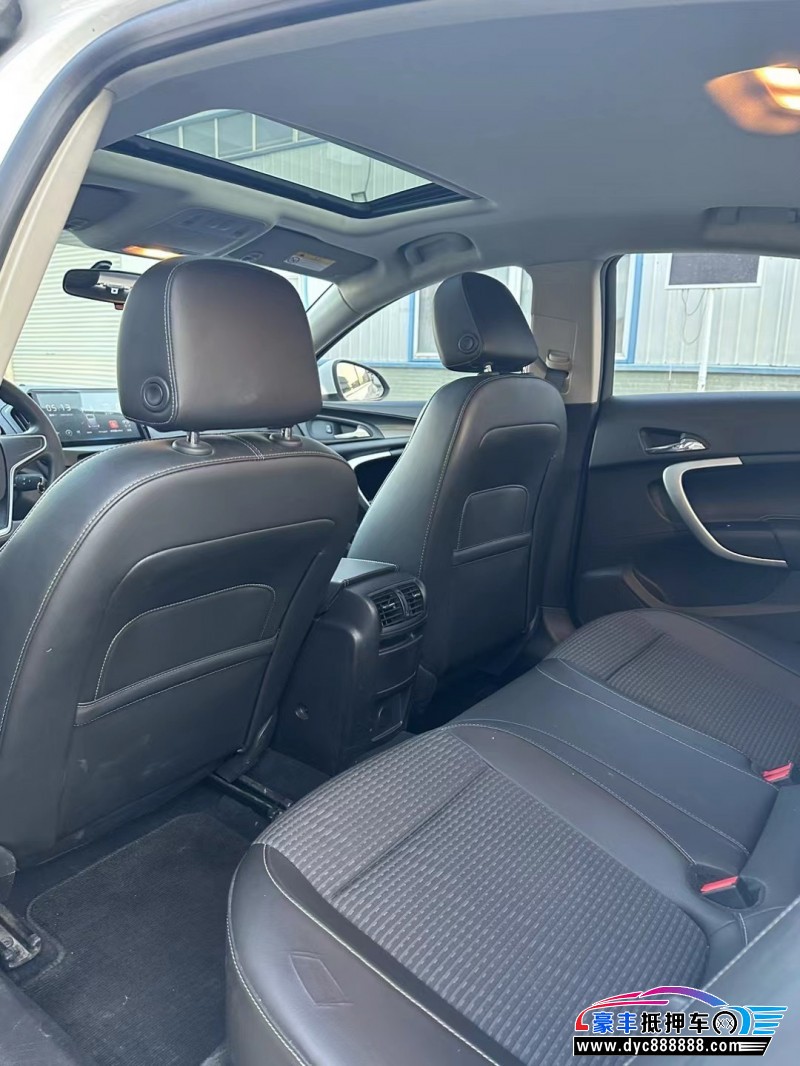 17年别克君威轿车抵押车出售