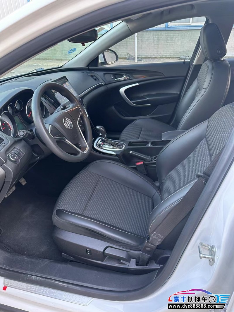 17年别克君威轿车抵押车出售