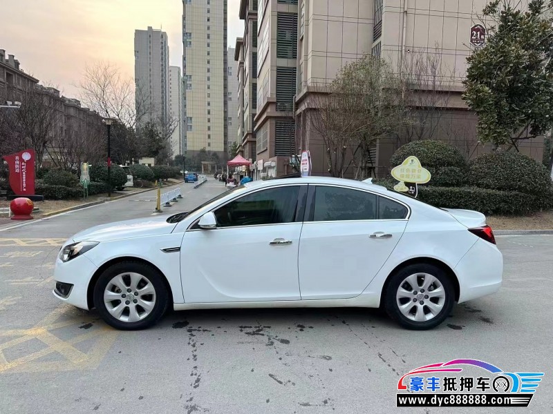 15年别克君威轿车抵押车出售