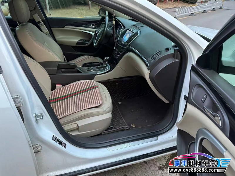 15年别克君威轿车抵押车出售