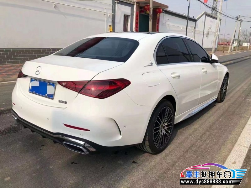 22年奔驰C轿车抵押车出售