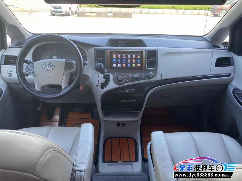 14年丰田塞纳MPV抵押车出售