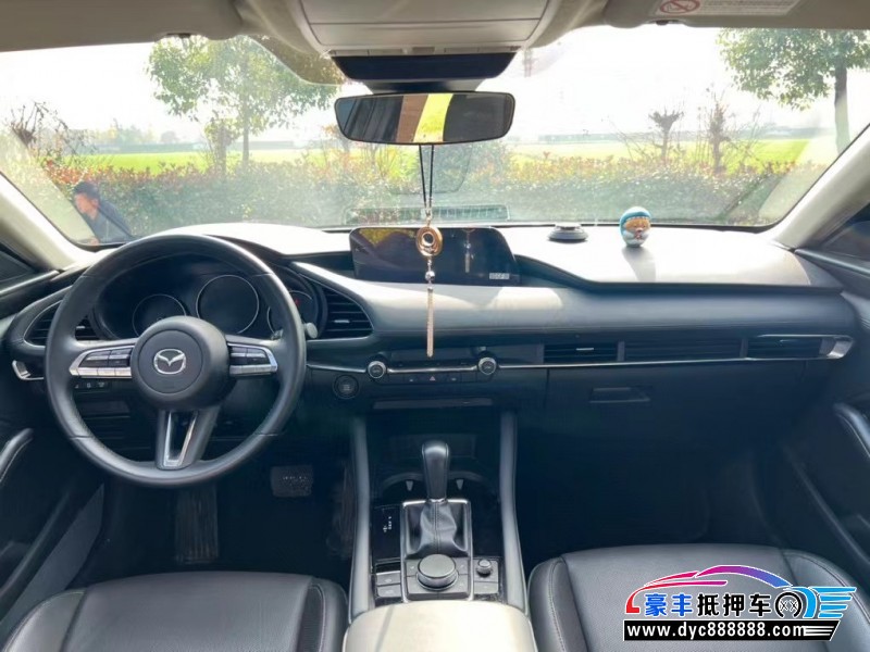 21年马自达3 Axela昂克赛拉轿车抵押车出售