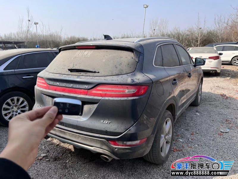 18年林肯MKC轿车抵押车出售