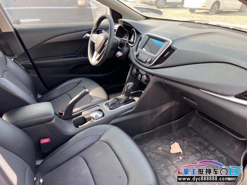 19年雪佛兰科沃兹轿车抵押车出售