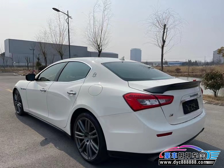 15年玛莎拉蒂Ghibli轿车抵押车出售