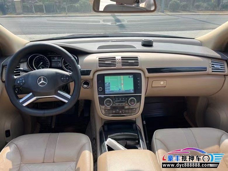 17年奔驰RSUV抵押车出售