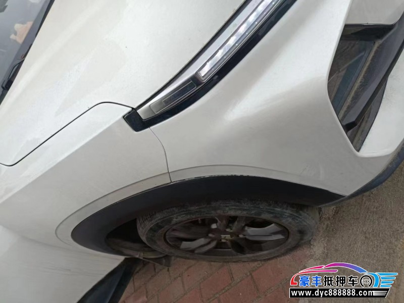 20年宝骏RS3轿车抵押车出售