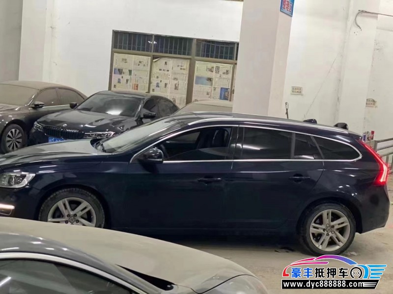 16年沃尔沃V60轿车抵押车出售