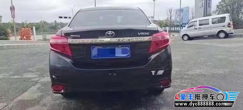 14年丰田威驰轿车抵押车出售