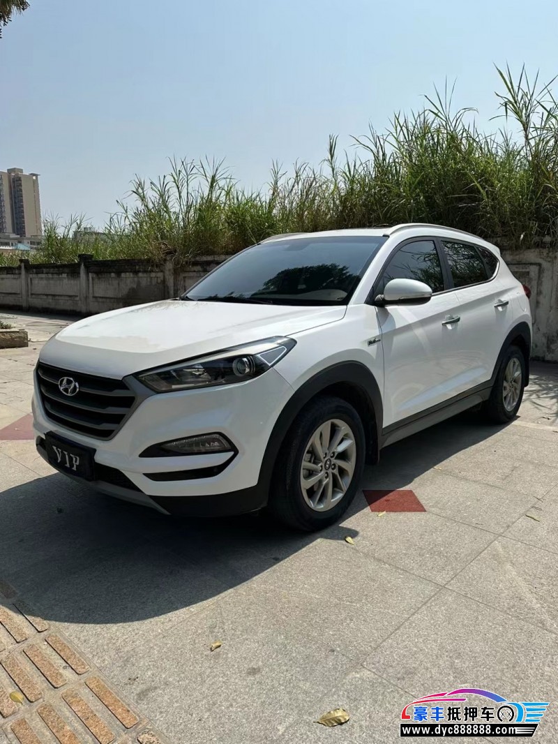 19年现代途胜轿车抵押车出售