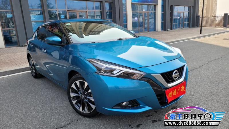 15年日产蓝鸟轿车抵押车出售