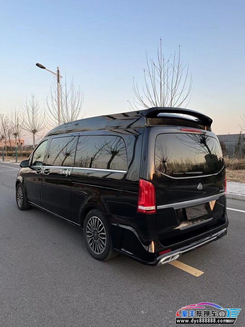 18年奔驰V级MPV抵押车出售