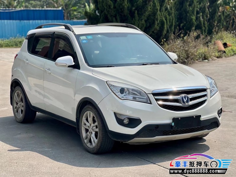 13年长安CS35轿车抵押车出售