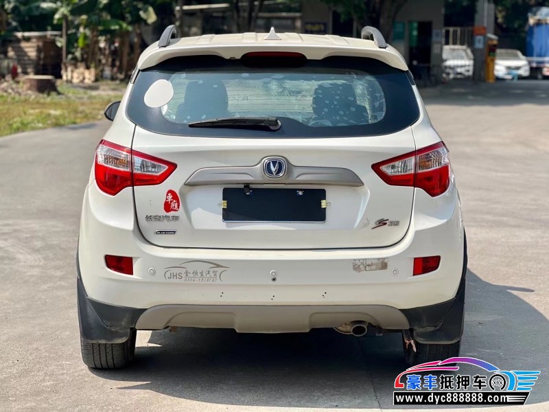 13年长安CS35轿车抵押车出售