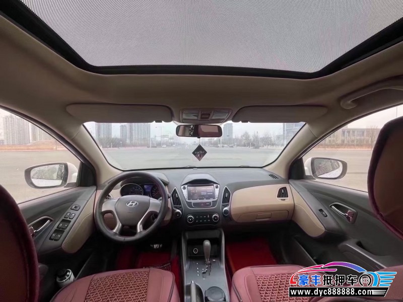 15年现代ix35SUV抵押车出售