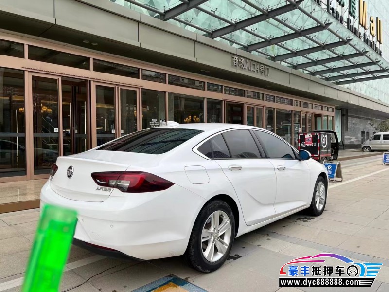 18年别克君威轿车抵押车出售