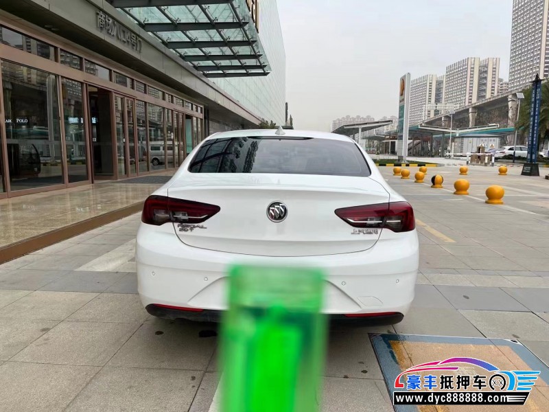 18年别克君威轿车抵押车出售