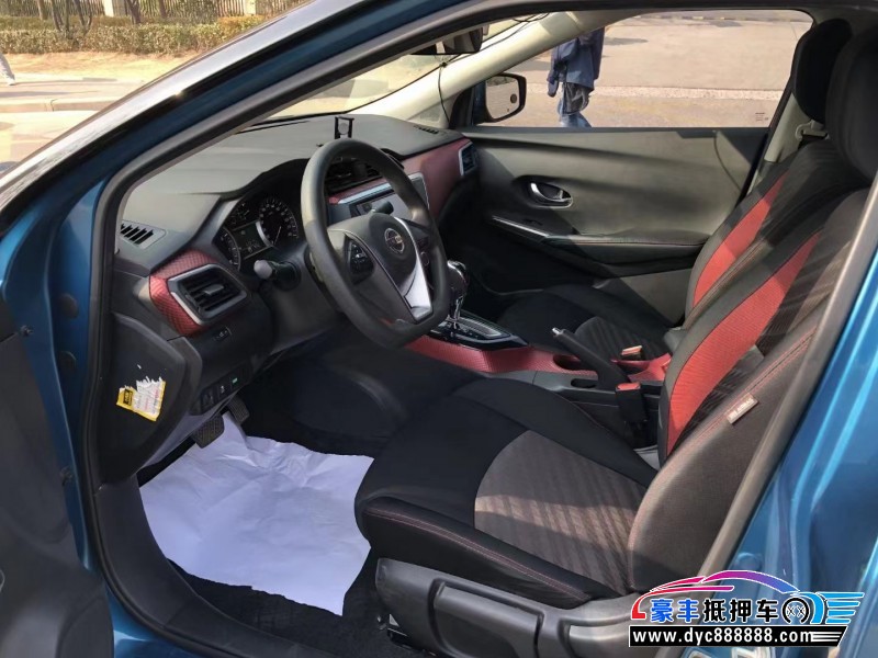 15年日产蓝鸟轿车抵押车出售