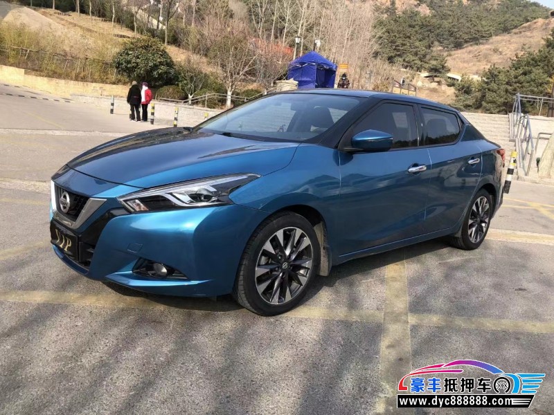 15年日产蓝鸟轿车抵押车出售