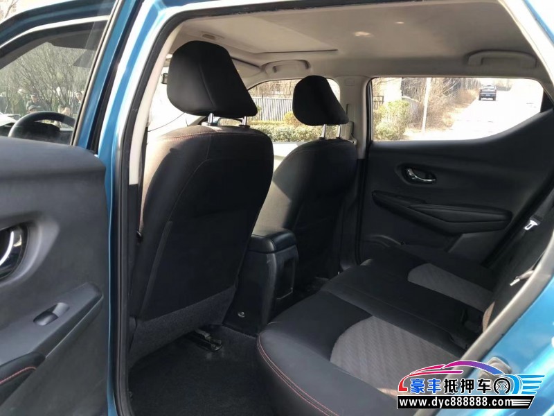 15年日产蓝鸟轿车抵押车出售