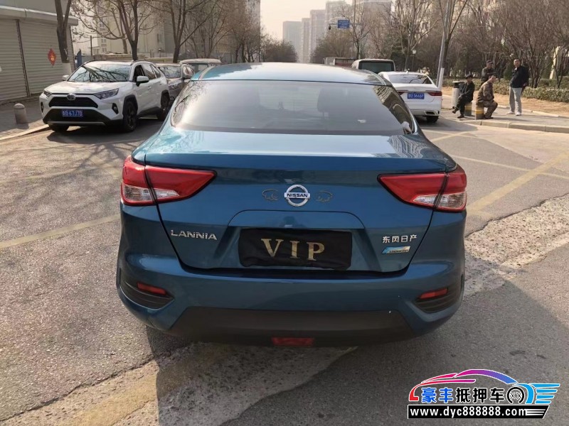 15年日产蓝鸟轿车抵押车出售