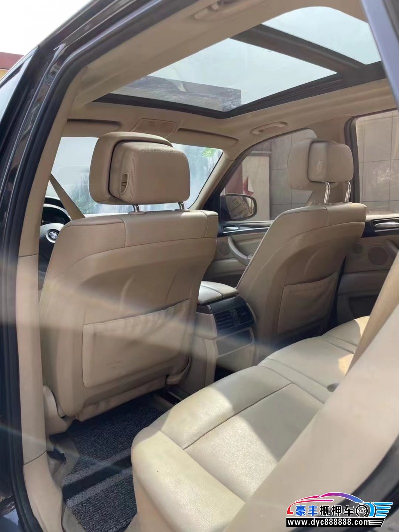 11年宝马X5SUV抵押车出售