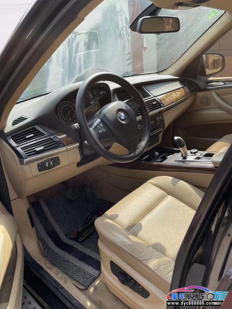 11年宝马X5SUV抵押车出售