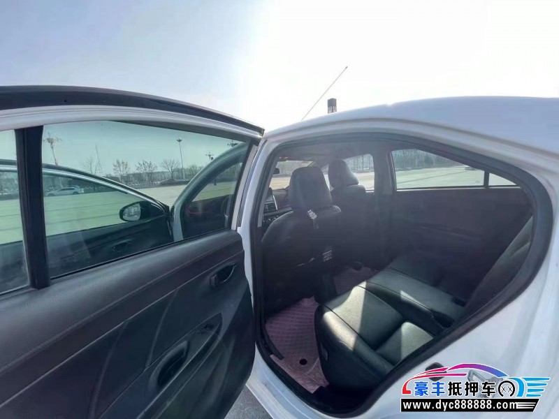 14年丰田威驰轿车抵押车出售