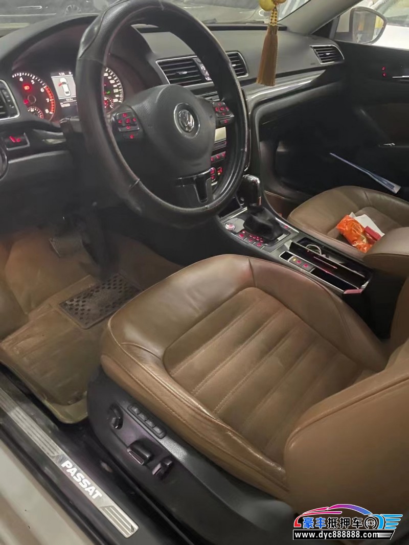 14年大众帕萨特轿车抵押车出售