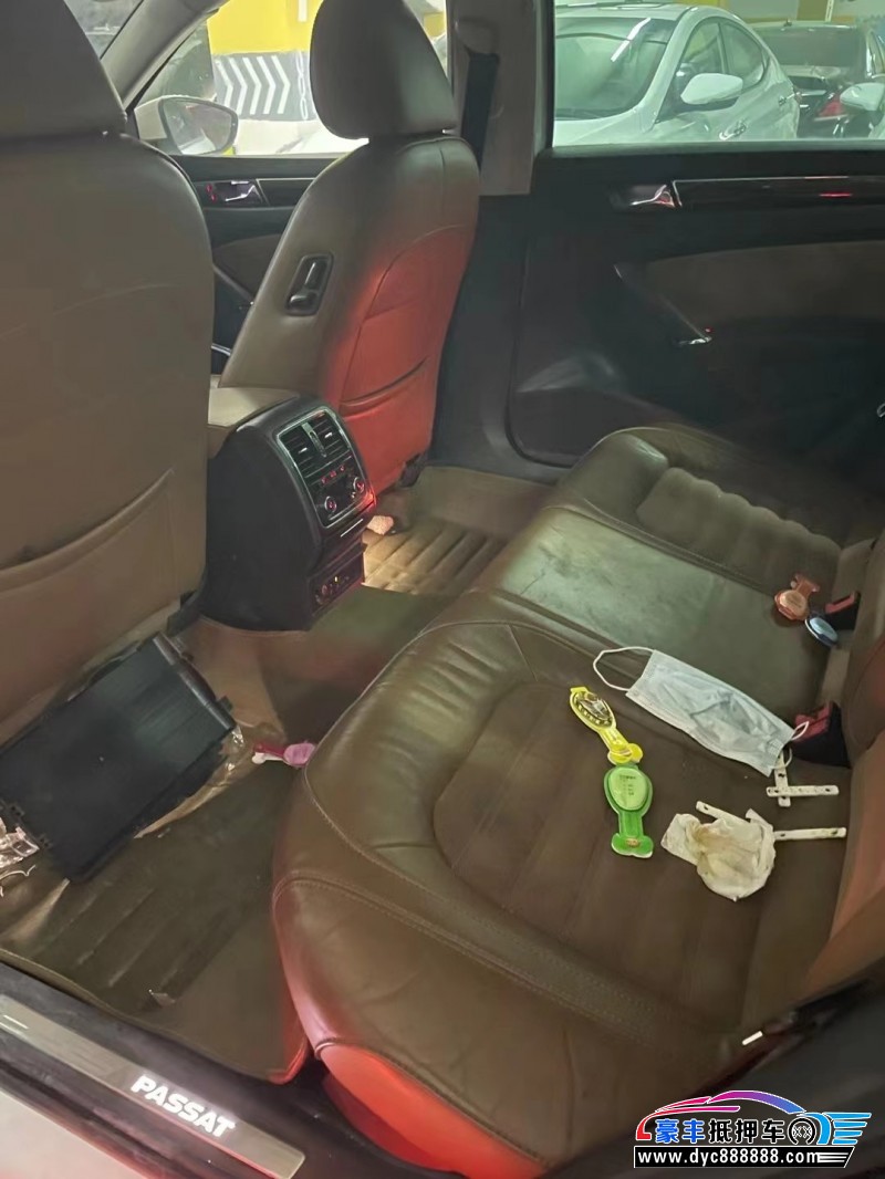 14年大众帕萨特轿车抵押车出售