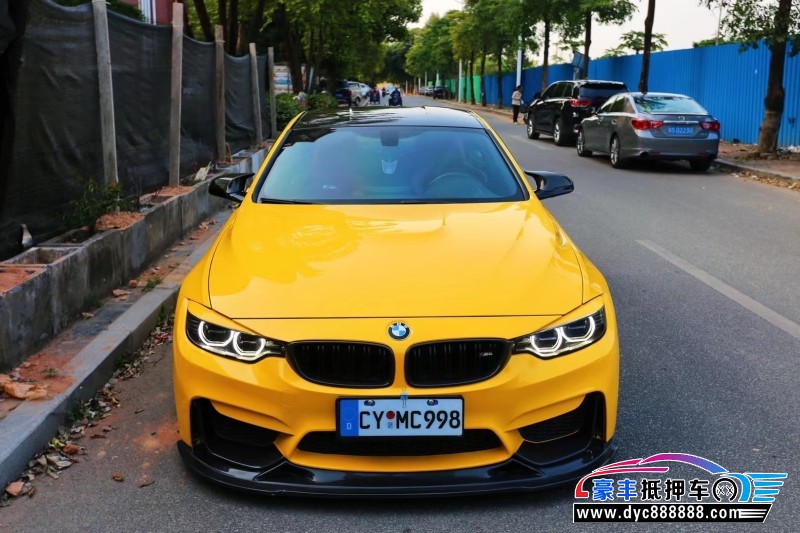 15年宝马M4轿车抵押车出售