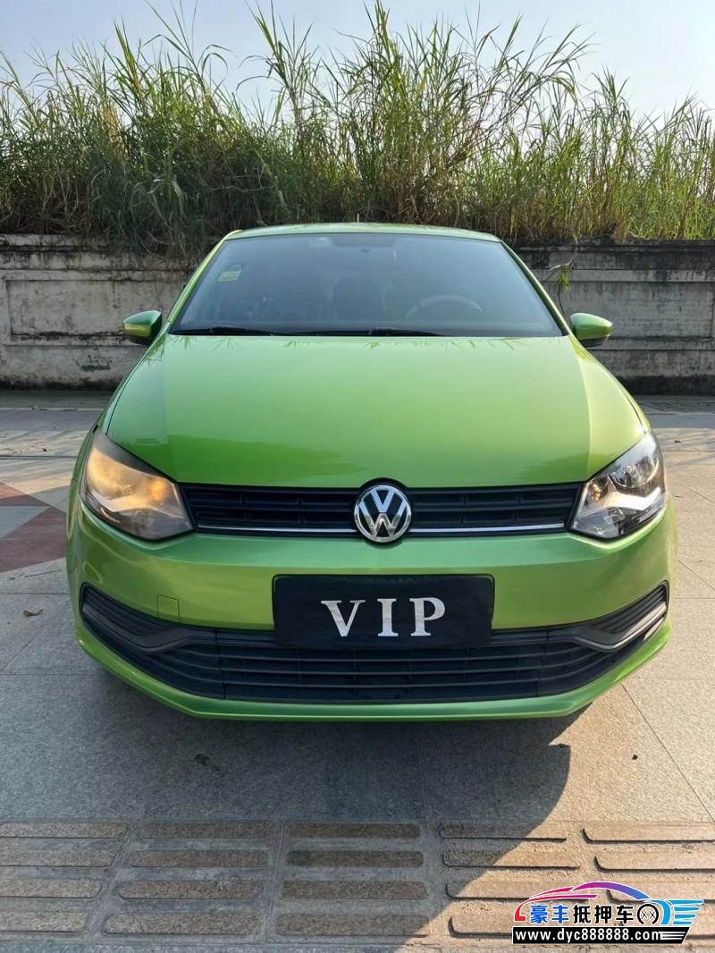 15年大众polo轿车抵押车出售
