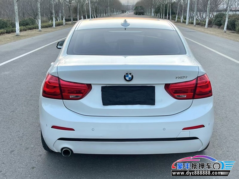 18年宝马1系轿车抵押车出售