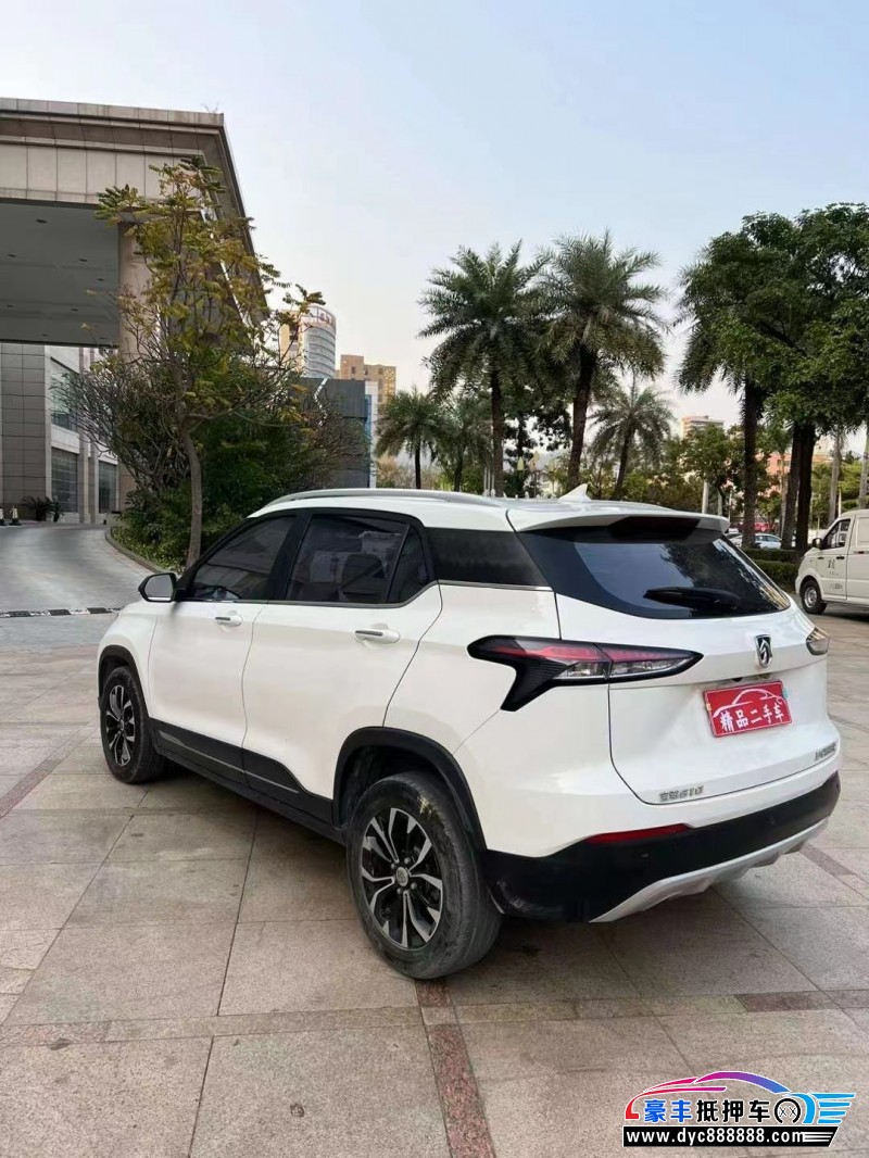 18年宝骏510轿车抵押车出售