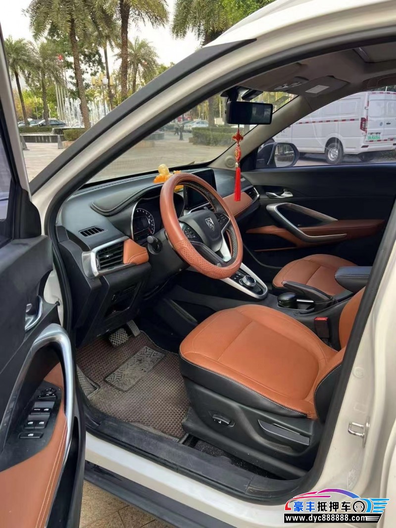 18年宝骏510轿车抵押车出售